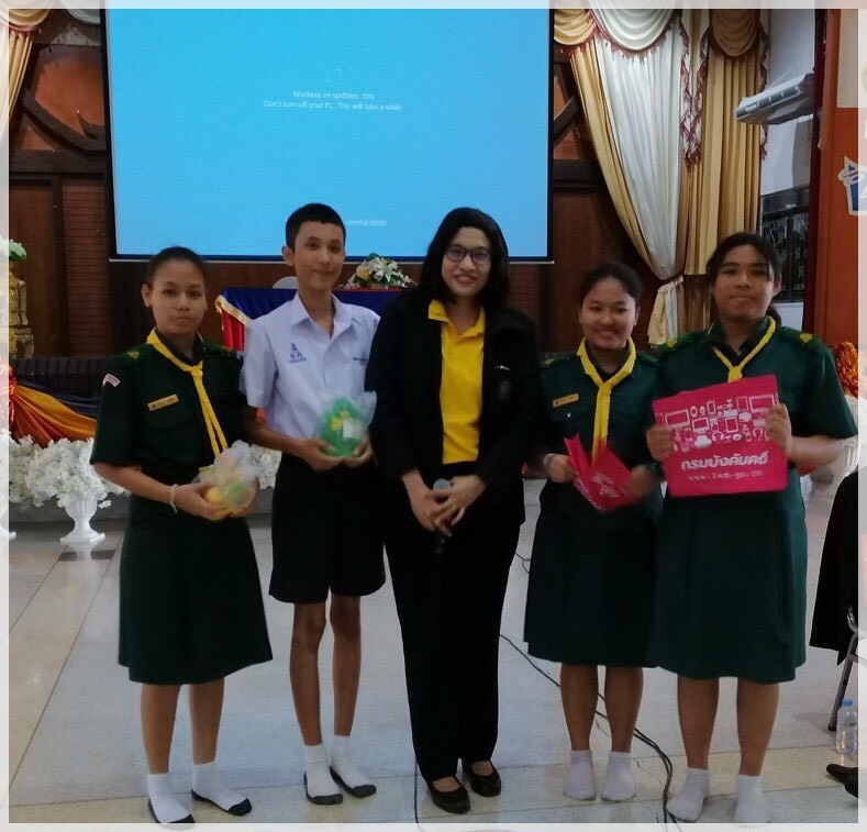 ﻿กรมบังคับคดีลงพื้นที่ให้ความรู้ทางกฎหมายภายใต้โครงการ “วิตามินสมอง” ในพื้นที่จังหวัดนนทบุรี และจังหวัดขอนแก่น